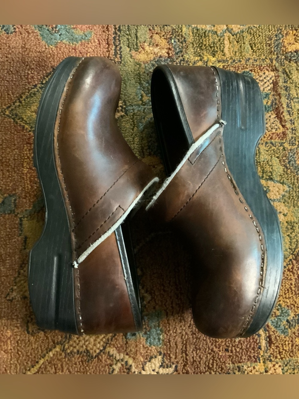 Dansko Women's Brown Leather Clogs✨